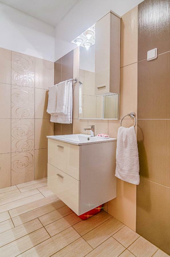 Apartmani Prodan 2 Fažana Exteriör bild
