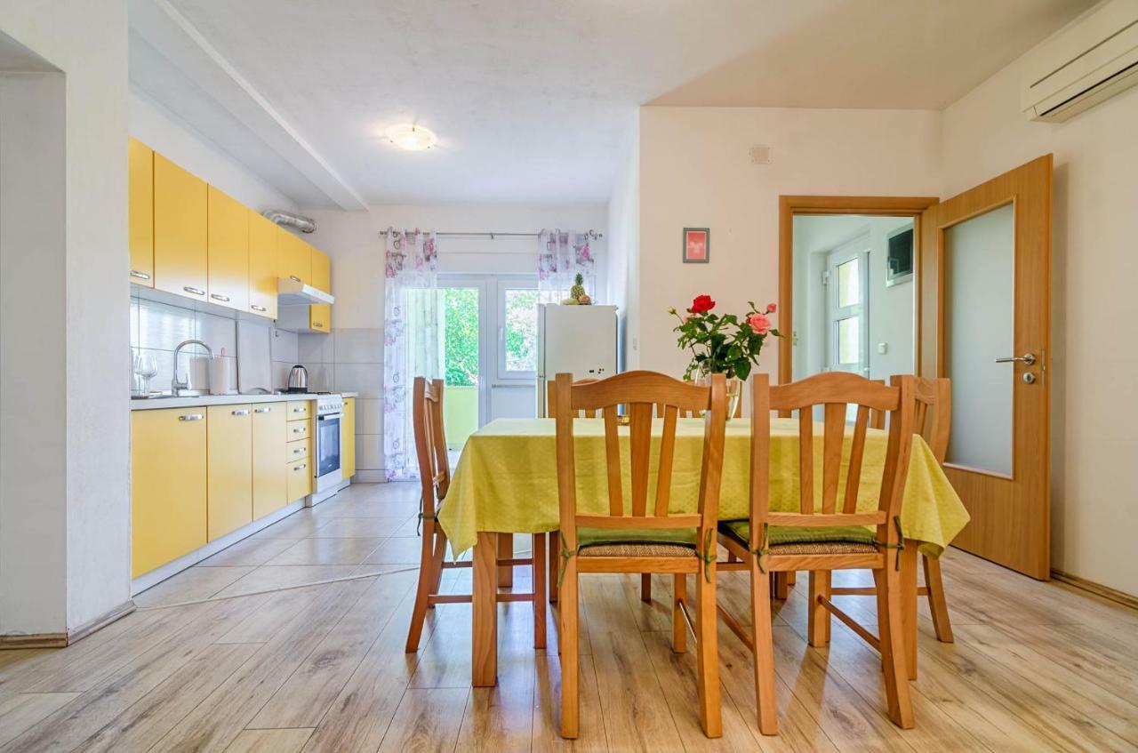 Apartmani Prodan 2 Fažana Exteriör bild